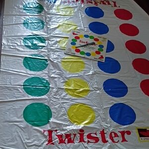 Twister Classic Game Mat with Colorful Circles